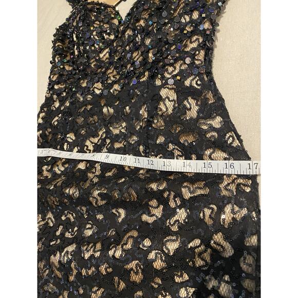 Hannah S Formal Dark Mini Dress Size 4 Sequin Black/Nude Lace Cocktail Party - Picture 9 of 10